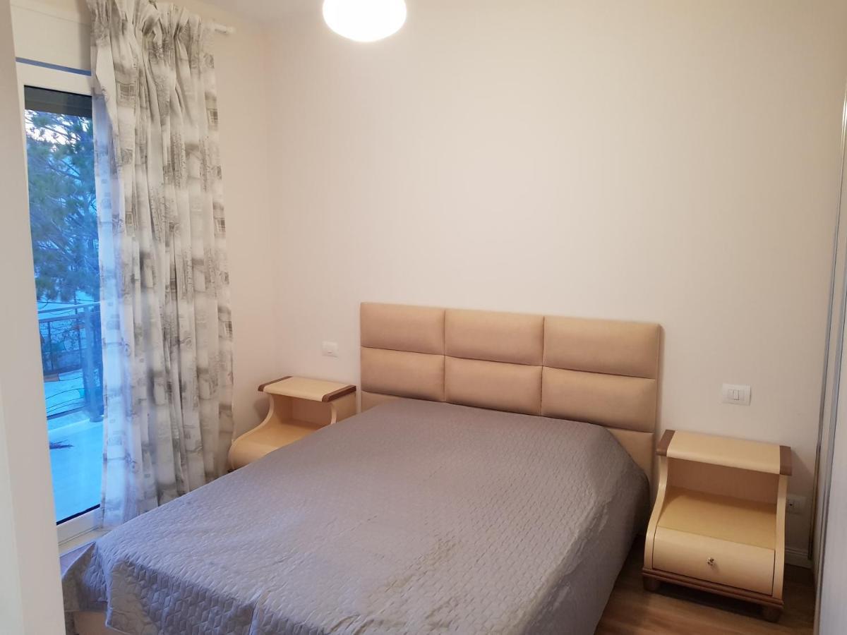 Artino Villa Durres Luaran gambar