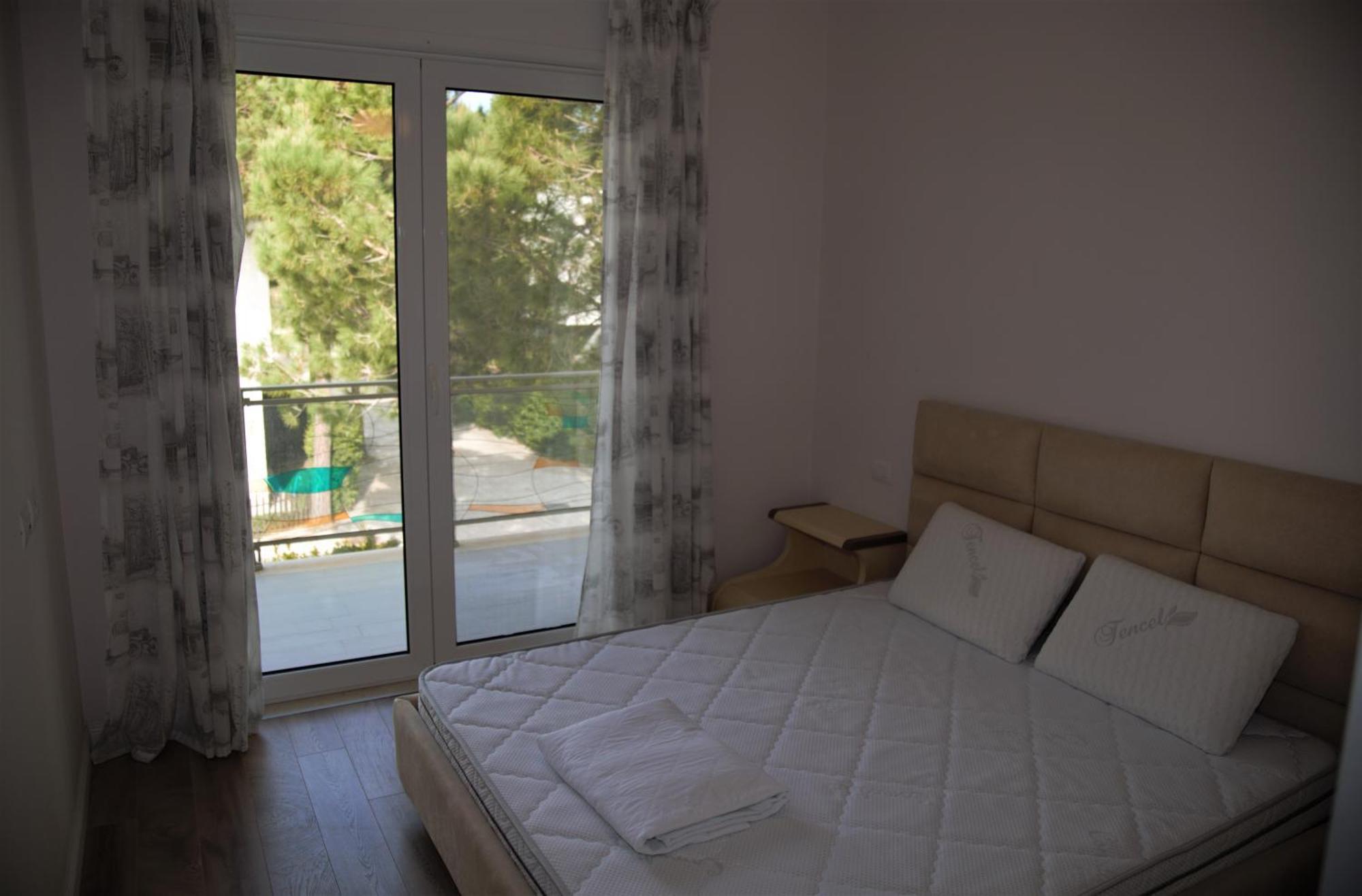 Artino Villa Durres Luaran gambar