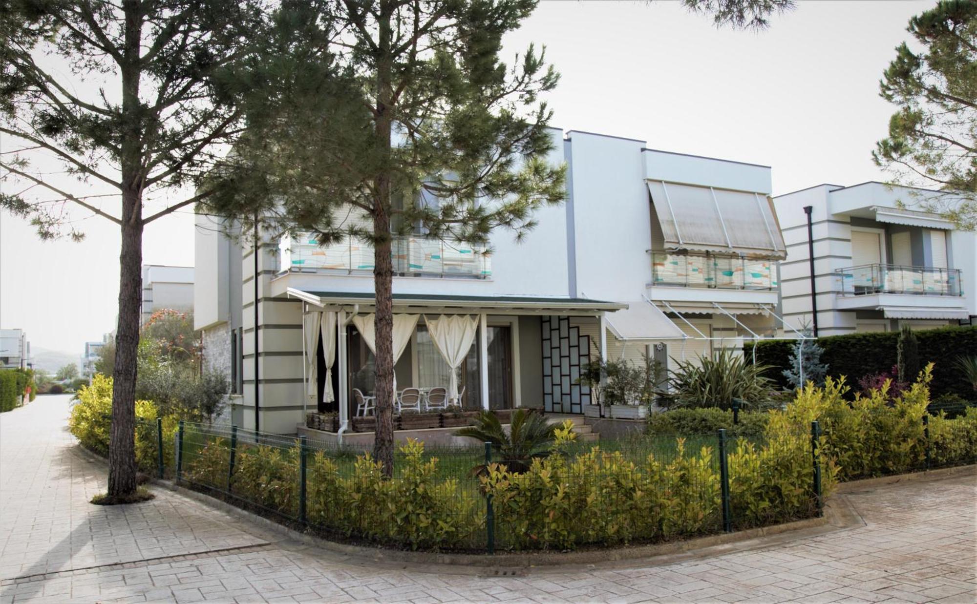 Artino Villa Durres Luaran gambar